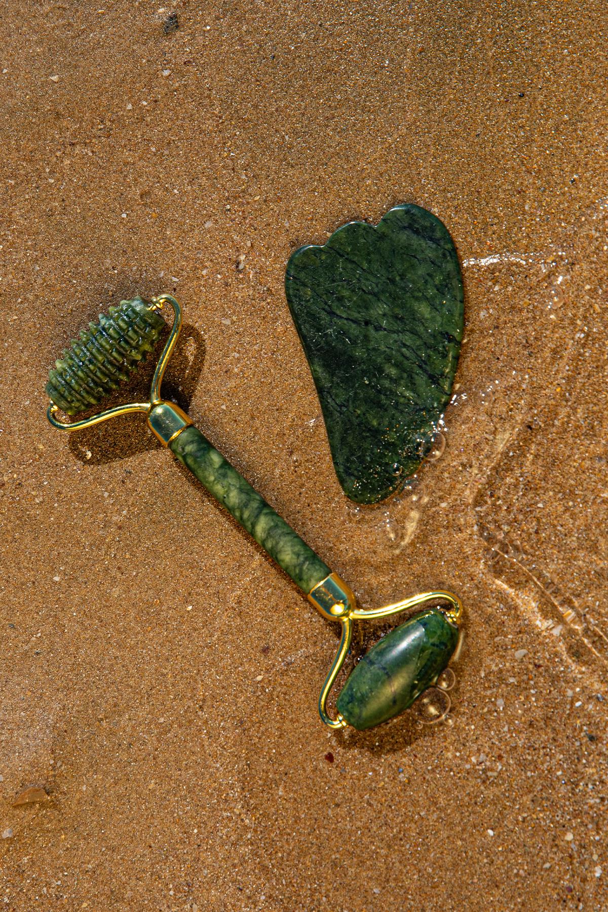 Sertifikalı Yeşim Tırtıklı Roller &amp; Gua Sha %100 Orjinal Doğal Taş