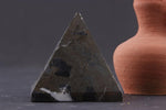 SERTİFİKALI Prit  Orjinal ( Taşlar) Doğaltaş Piramit 5x5 cm D017