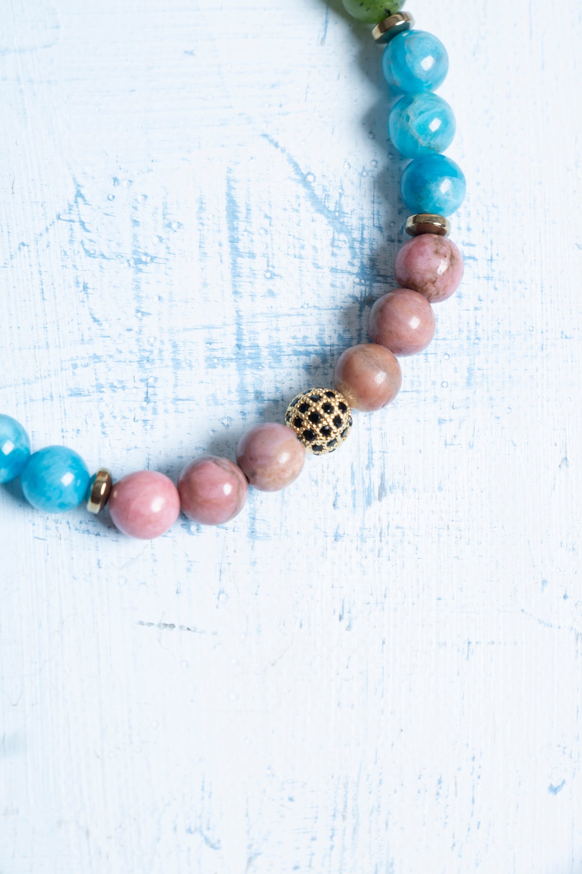 Sertifikalı Bronzit, Hematit, Apatit, Yeşim, Ay Taşı ve Rutilli Kuvars Boğa Burcu Bileklik