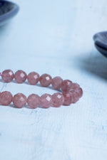 Sertifikalı Fasetli Çilekli Kuvars Doğal Taş Makrome Bileklik