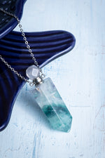 Sertifikalı Florit Doğal Taş Esans Şişesi Kolye 1