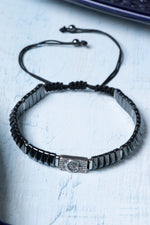 Sertifikalı Hematit Doğal Taş 925 Ayar Gümüş Ay Yıldız Amblemli Makrome Bileklik