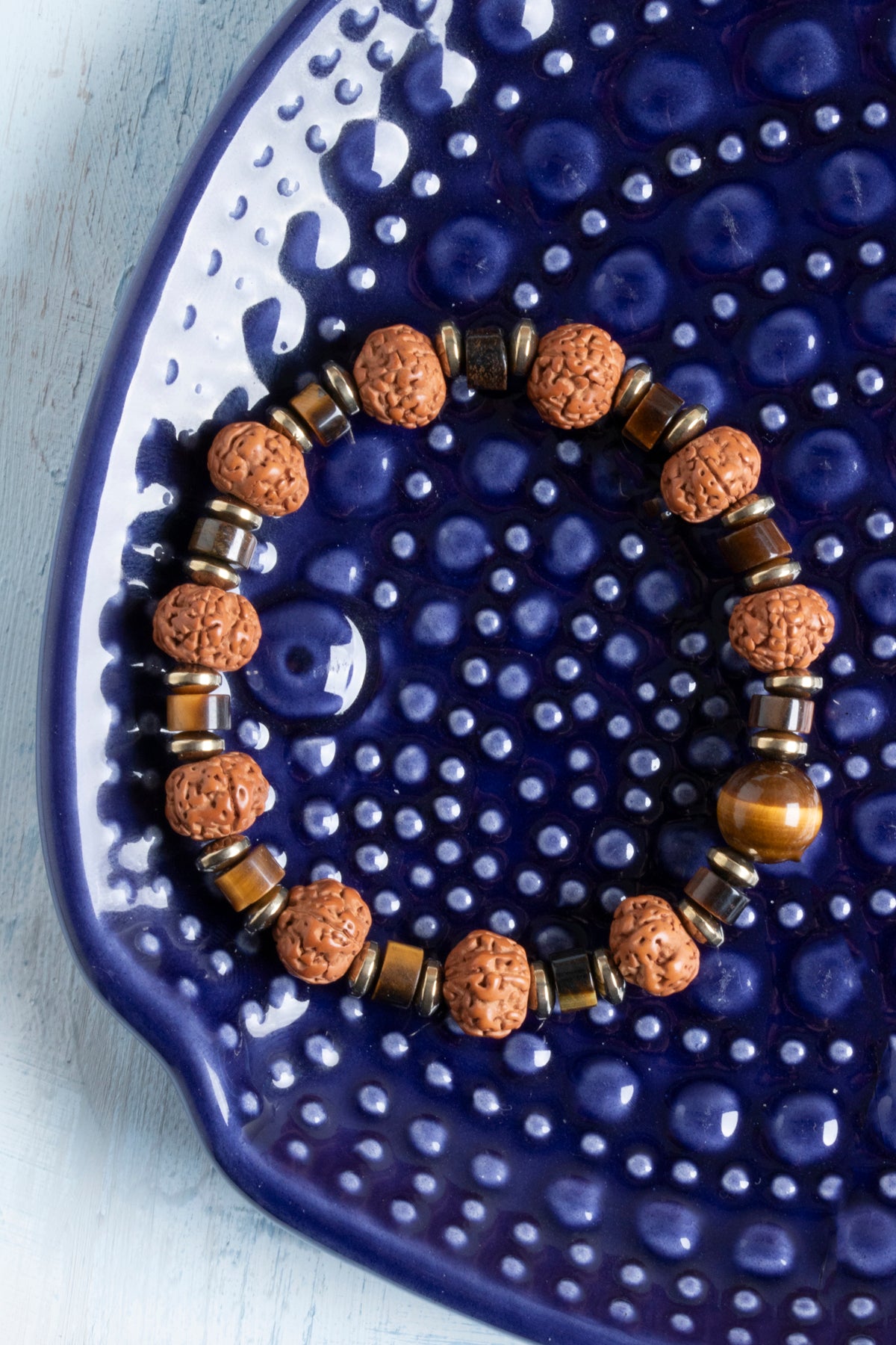 Sertifikalı Kaplan Gözü ve Hematit Taşlı Rudraksha Bileklik