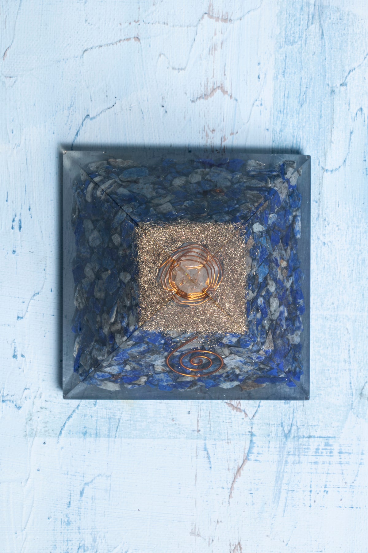 Sertifikalı Lapis Lazuli Doğal Taş Derin Bilgelik Piramidi S.K: 0024