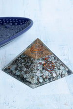 Sertifikalı Larimar Doğal Taş İletişim Piramidi S.K: 0019