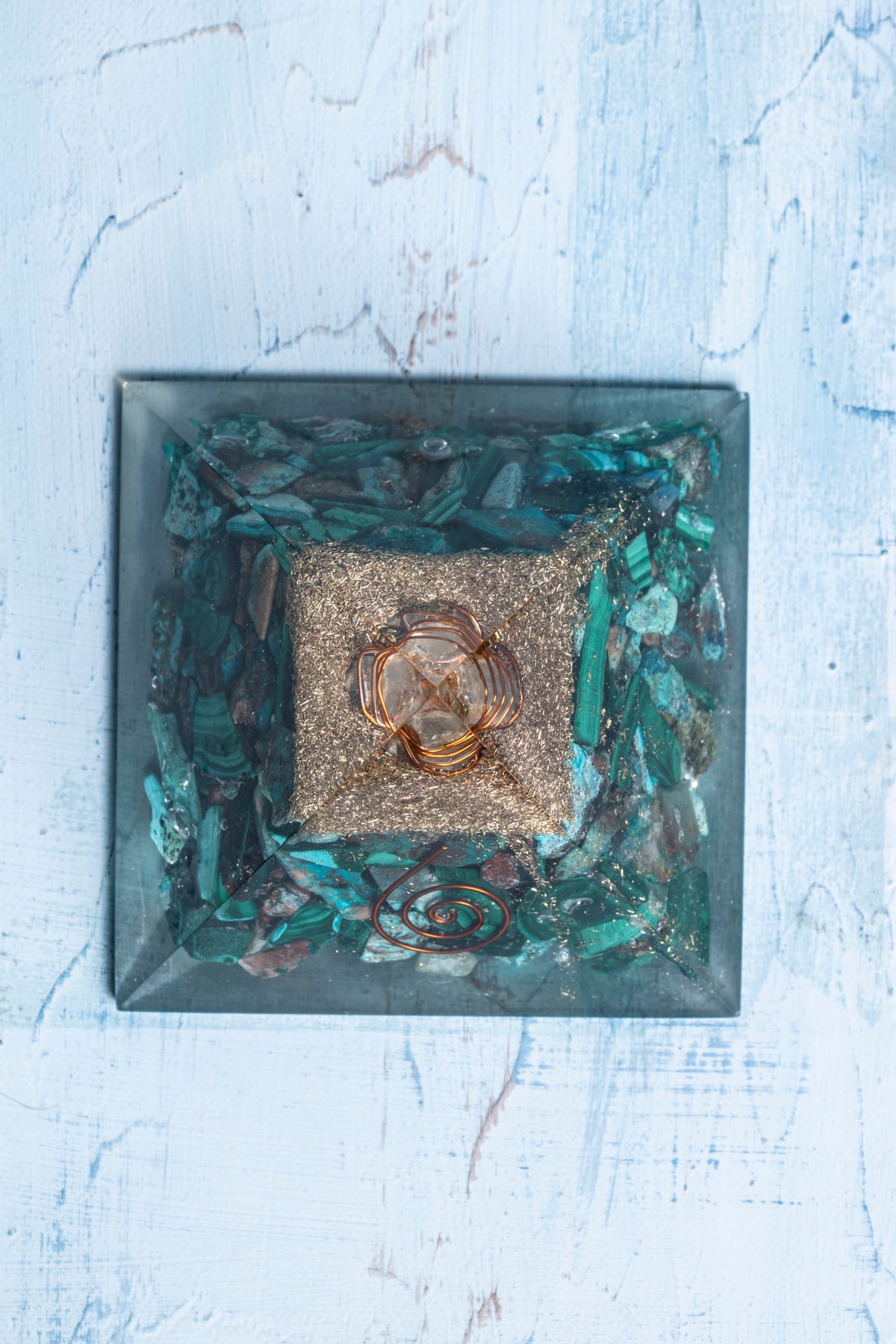 Sertifikalı Malahit Doğal Taş Dönüşüm Piramidi S.K: 0013