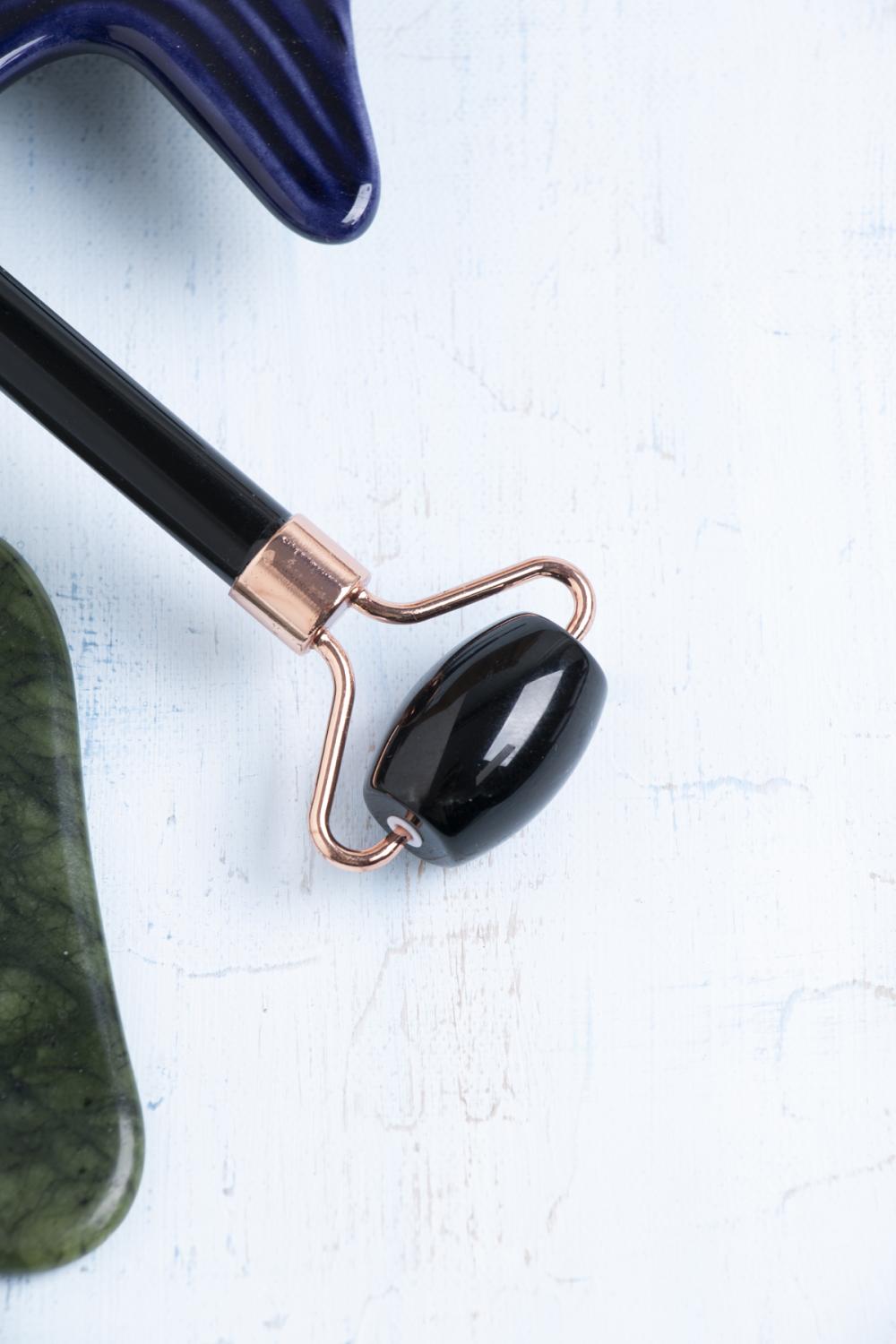 Sertifikalı Obsidyen Roller &amp; Yeşim Kaz Ayaklı Gua Sha