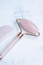 Sertifikalı Pembe Kuvars Taşı Masaj Takımı - Roller ve Gua Sha Kalpli Set