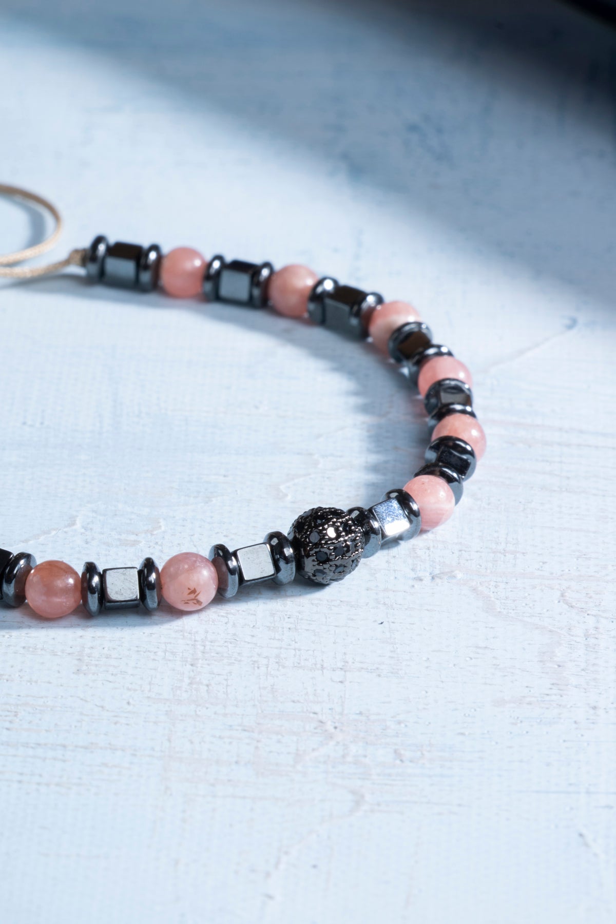 Sertifikalı Rodokrozit ve Hematit Doğal Taş Makrome Bileklik