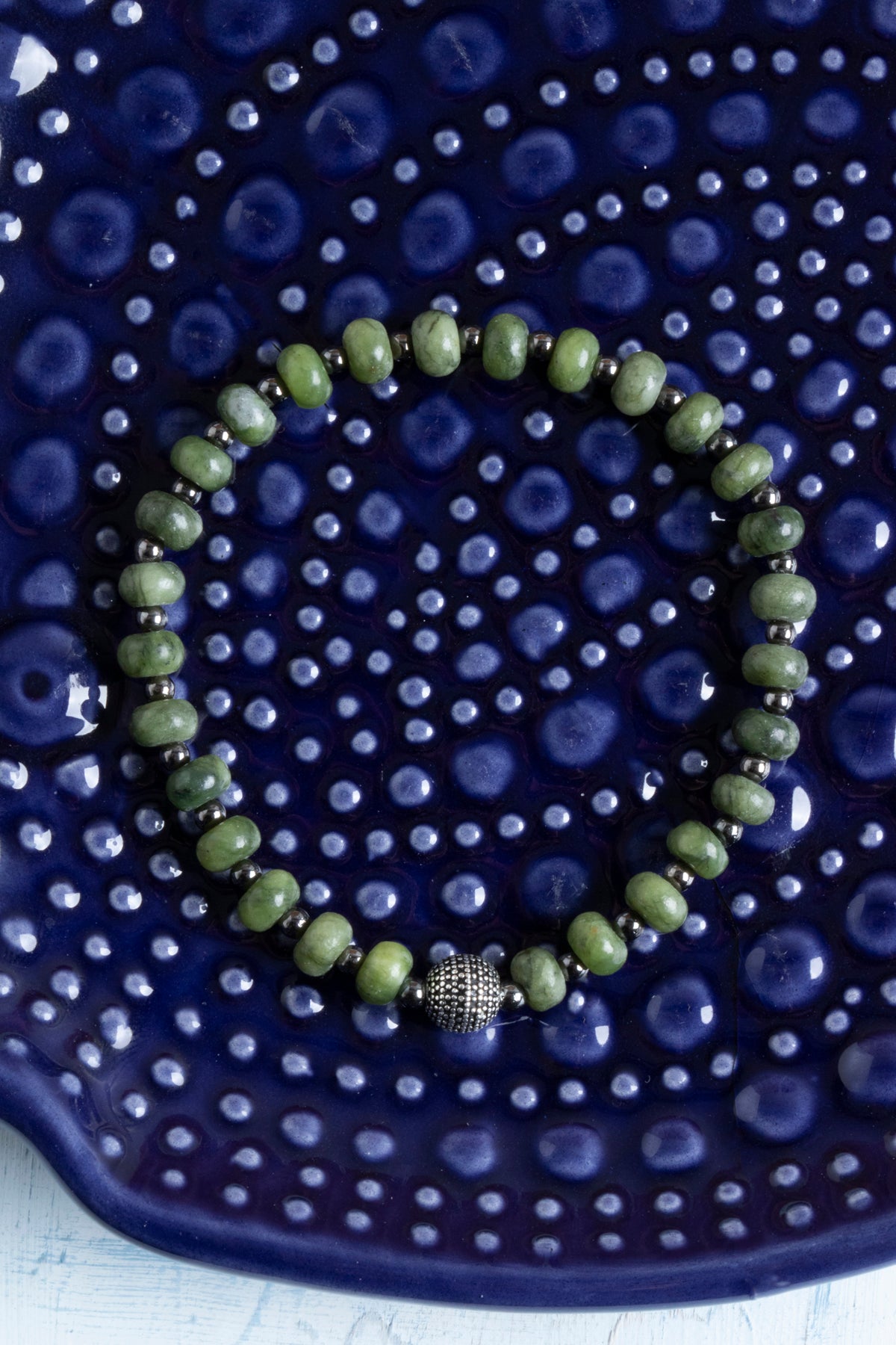 Sertifikalı Yeşim ve Hematit Taşlı Gümüş Aparatlı Bileklik